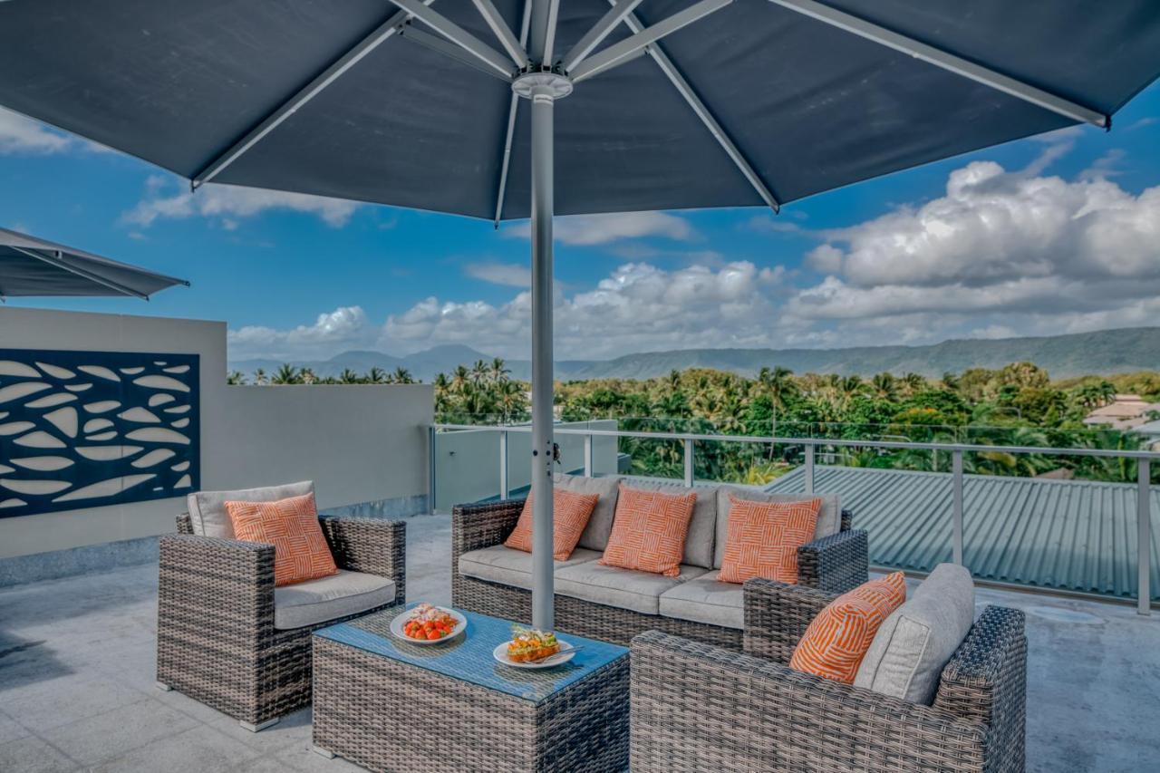 Aparthotel Coconut Grove Port Douglas Exterior foto