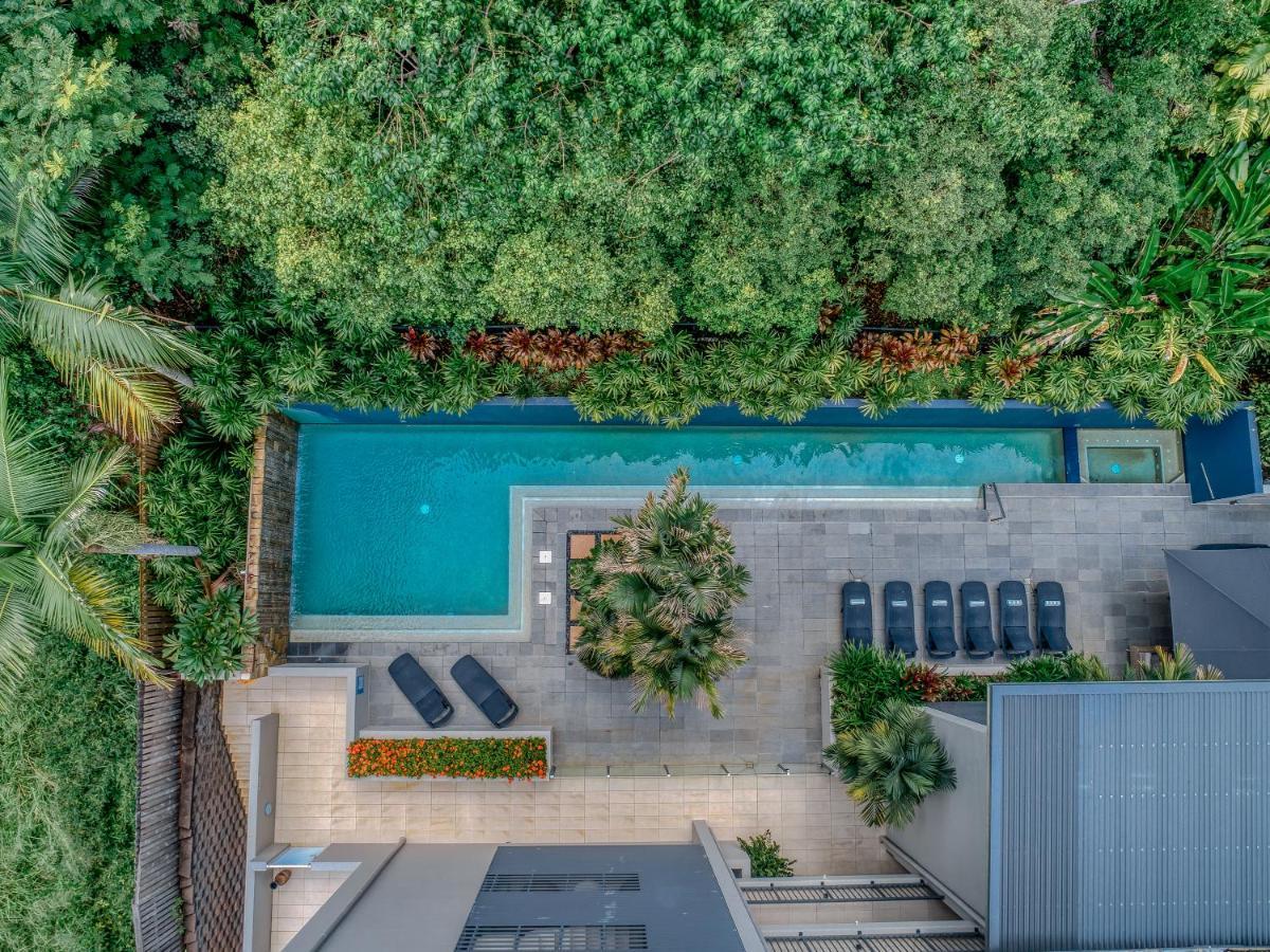 Aparthotel Coconut Grove Port Douglas Exterior foto