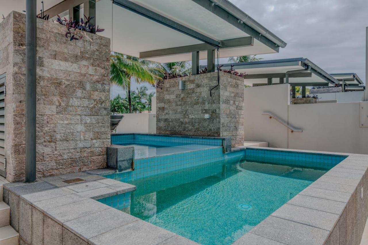 Aparthotel Coconut Grove Port Douglas Exterior foto